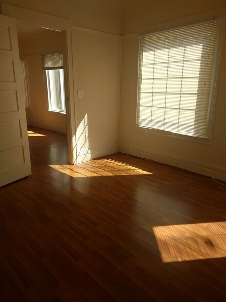 More Photos Of 3227-3231 Telegraph Ave, Oakland Apartments For Sale