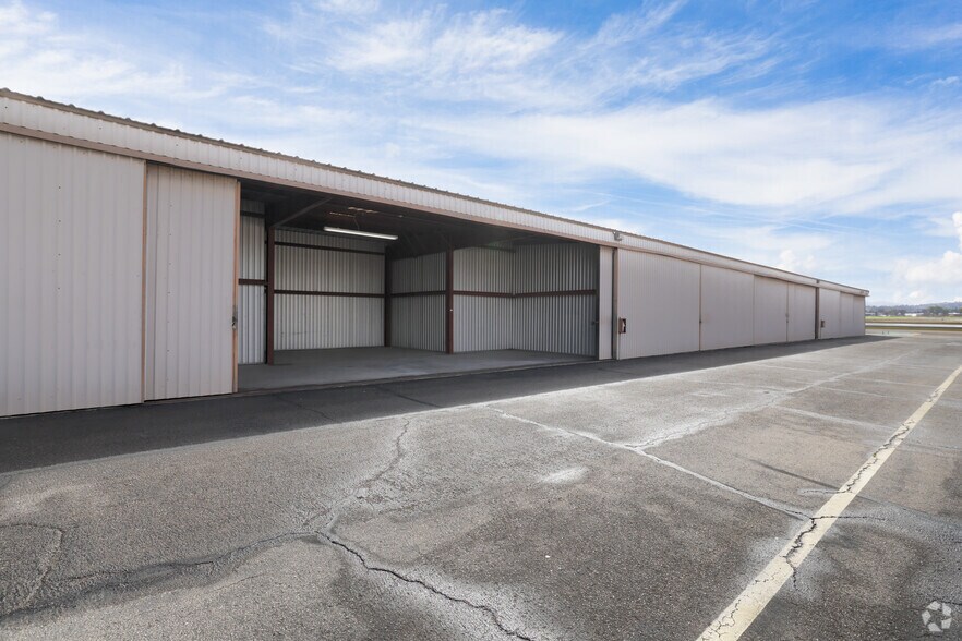 More Photos Of 545 Kenney St, El Cajon Unknown For Lease