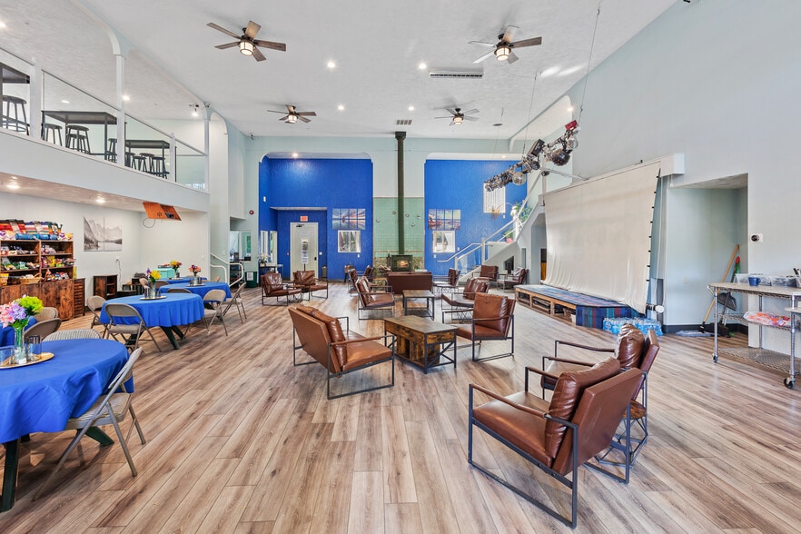 More Photos Of 30400 S Sunray Trl, Worley Lodge Meeting Hall For Sale