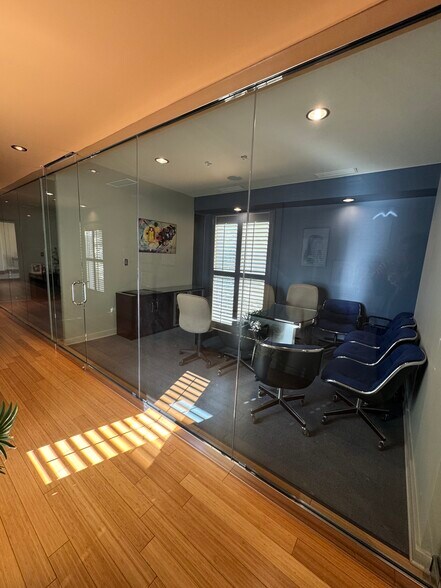 More Photos Of 3085 Fountainside Dr, Germantown Medical For Sale