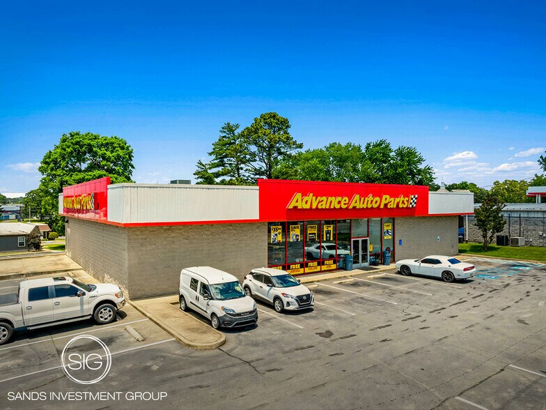 Primary Photo Of 111 N McCurdy Ave, Rainsville Auto Repair For Sale