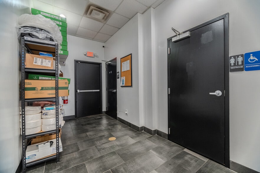 More Photos Of 1942 Atkinson Rd, Lawrenceville Freestanding For Sale