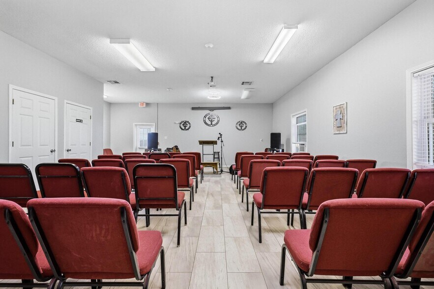 More Photos Of 11540 HWY 69, Whitewright Religious Facility For Sale