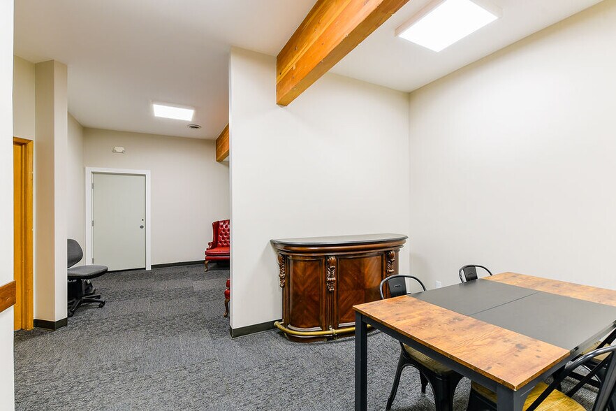 More Photos Of 535 Pine St, Potlatch Storefront Retail Office For Sale
