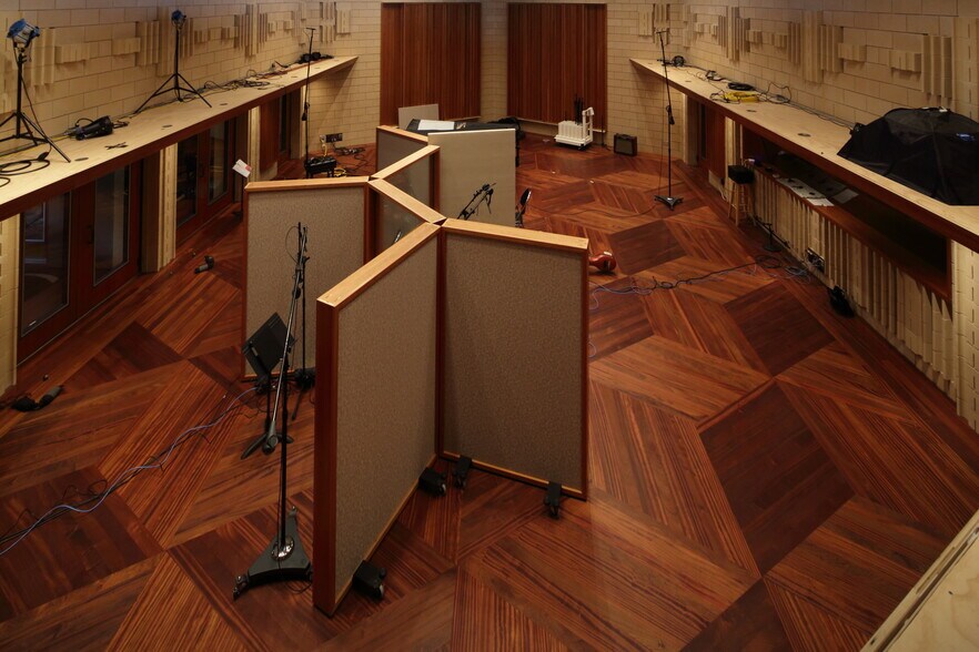 More Photos Of 2540 Seaforth Rd, Pittsboro Theater Concert Hall For Sale