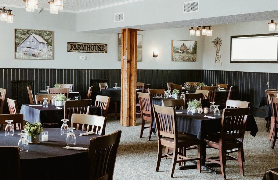 More Photos Of 2982 US Highway 63, Barronett Restaurant For Sale