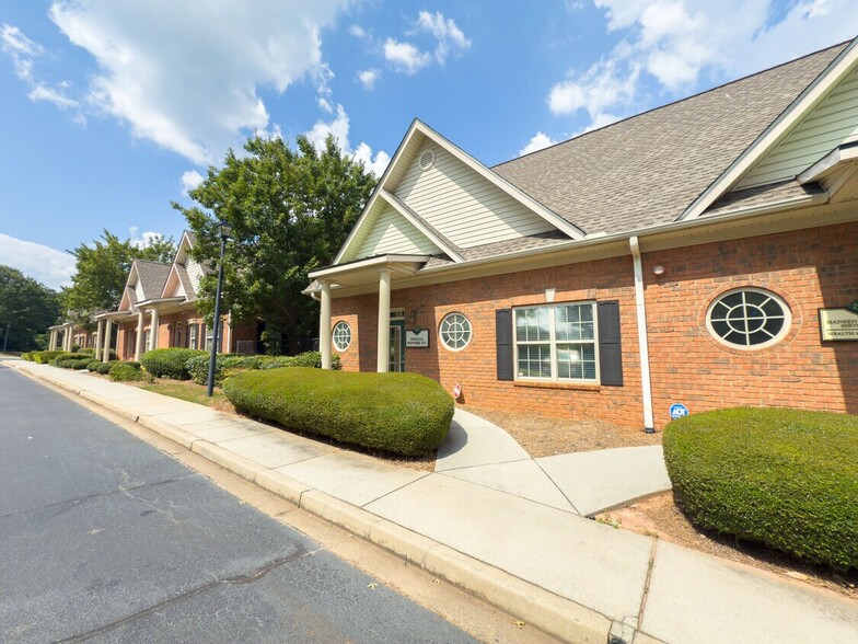 More Photos Of 4485 Tench Rd, Suwanee Loft Creative Space For Lease