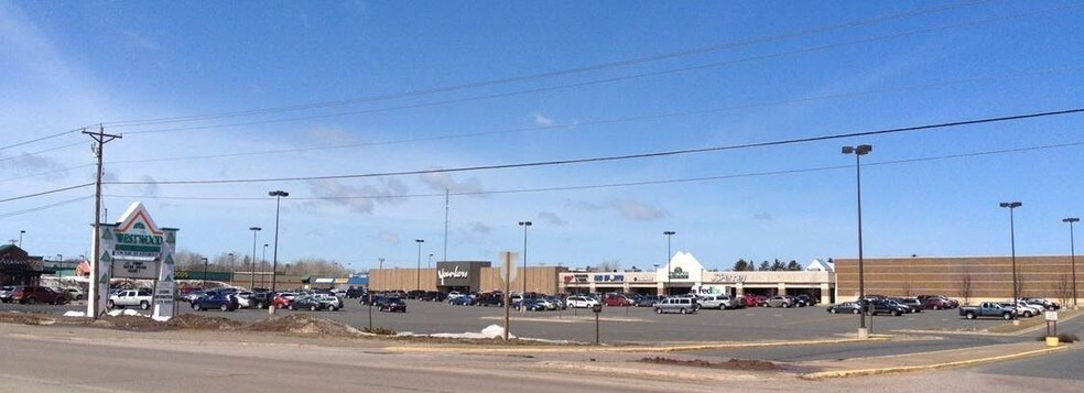 More Photos Of 3020 US Highway 41 W, Marquette Unknown For Lease