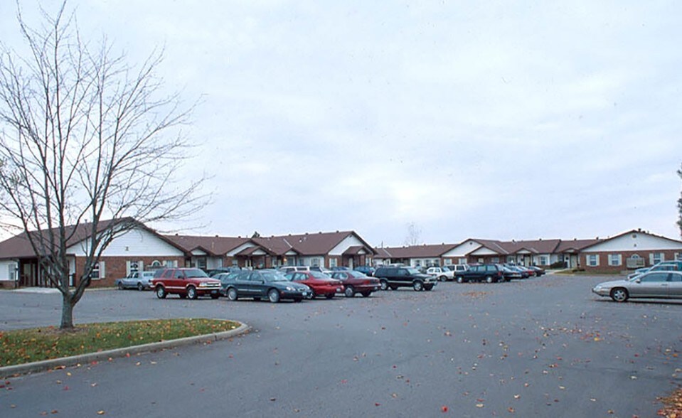 More Photos Of 5722 N Broadway St, Kansas City Office For Lease