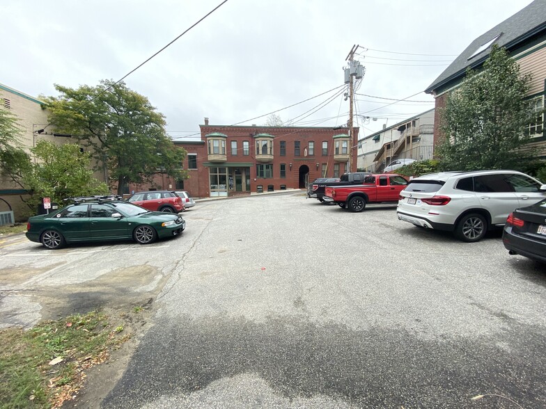 More Photos Of 31 S Main St, Concord General Retail For Sale