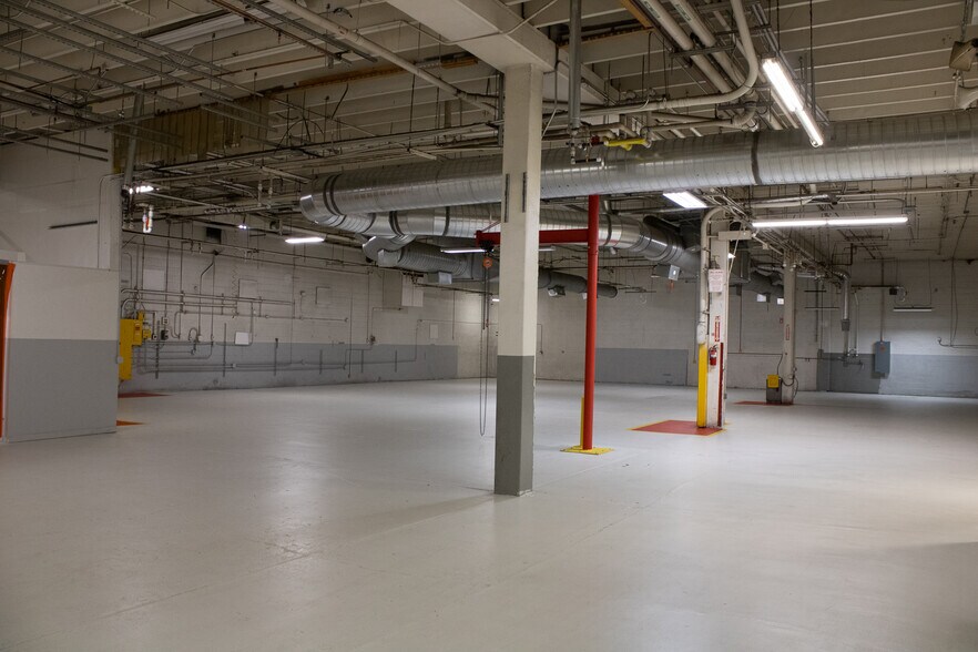 More Photos Of 1754 W 500 S, Salt Lake City Manufacturing For Lease