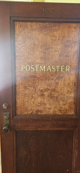 More Photos Of 224 N Oak St, Ukiah Office Residential For Sale