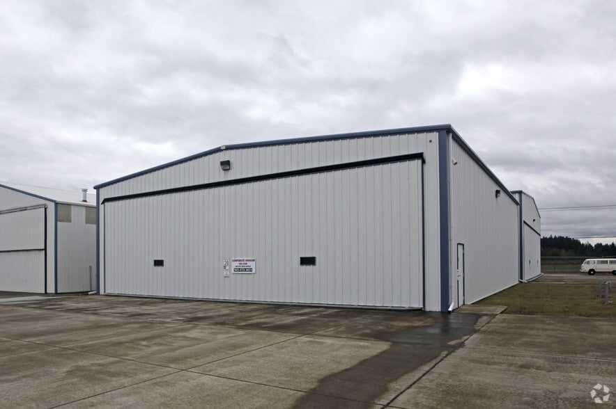 Primary Photo Of 23055 Airport Rd NE, Aurora Airplane Hangar For Sale