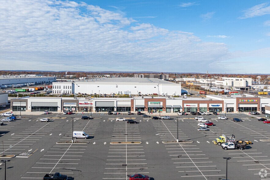 More Photos Of W Edgar Rd, Linden General Retail For Lease