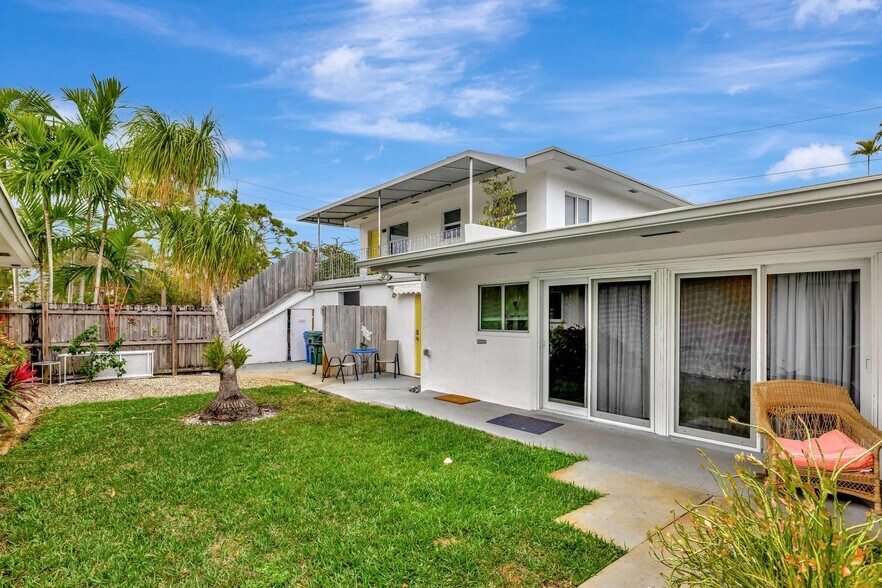 More Photos Of 630 NE 37th St, Oakland Park Apartments For Sale