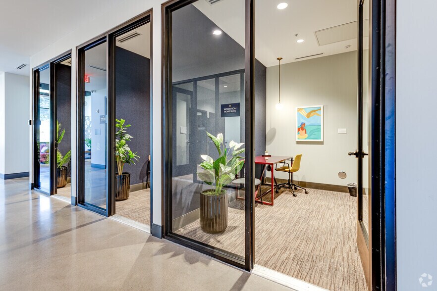 More Photos Of 2301 NE California St, Minneapolis Apartments For Lease