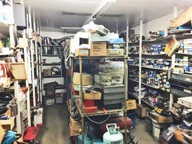 More Photos Of 621 Boston Post Rd, Old Saybrook Service Station For Sale