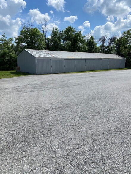 More Photos Of 5408 Lincoln hwy, Thomasville Restaurant For Sale