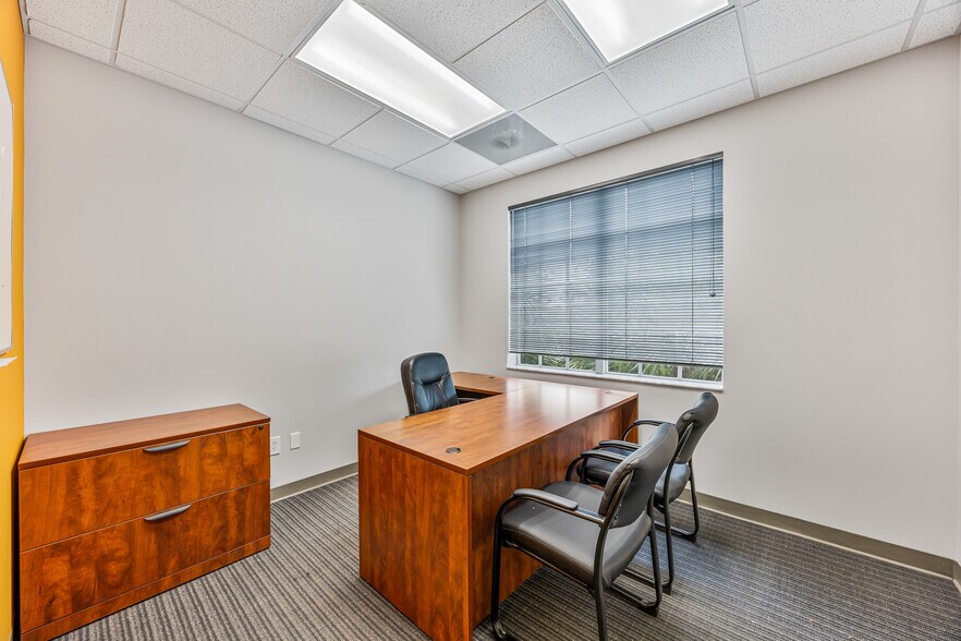 More Photos Of 5500 Murrell Rd, Melbourne Office For Lease