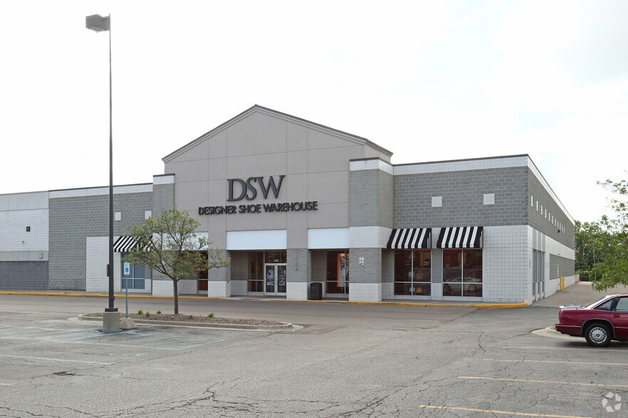 Primary Photo Of 4135 Miller Rd, Flint Freestanding For Lease
