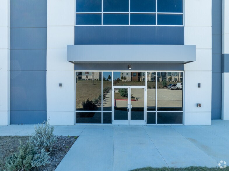 More Photos Of 1310 Blue Ridge, Georgetown Warehouse For Lease