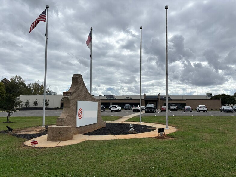 Primary Photo Of 1100 Airport Road, Shelby Manufacturing For Lease