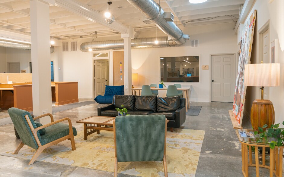 More Photos Of 1802 E 3rd Ave, Tampa Coworking Space