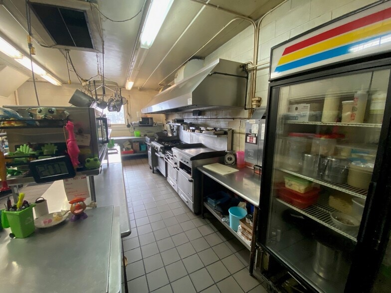 More Photos Of 4899 County Hwy EE, Appleton Restaurant For Sale