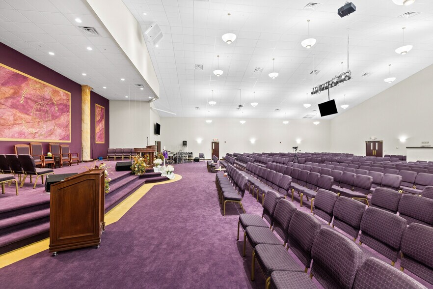 More Photos Of 535 State Route 3, Cahokia Religious Facility For Sale