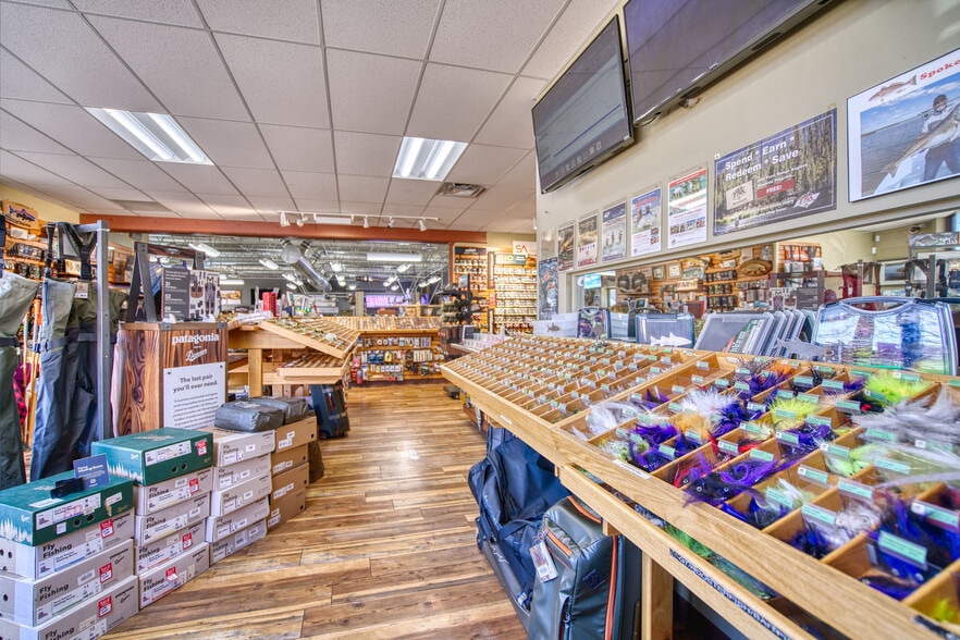 More Photos Of 2344 Pearl St, Boulder General Retail For Sale