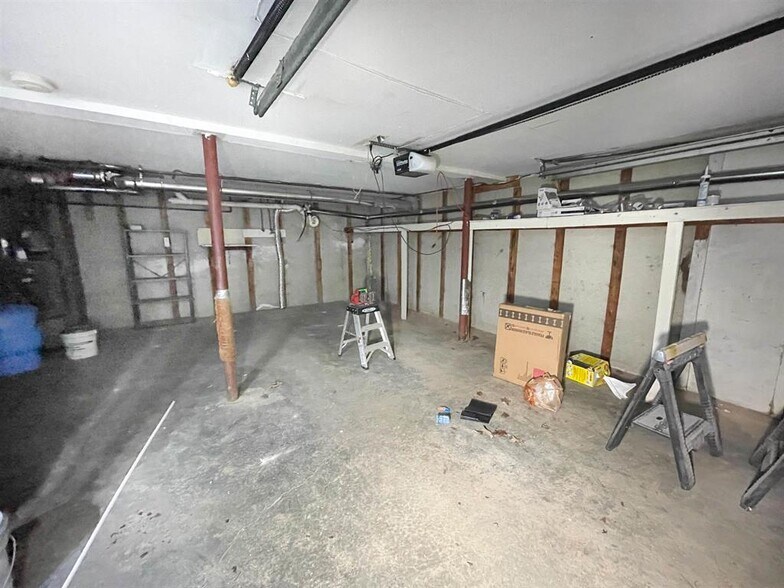 More Photos Of 12 Grondin Dr, Farmington Multifamily For Sale