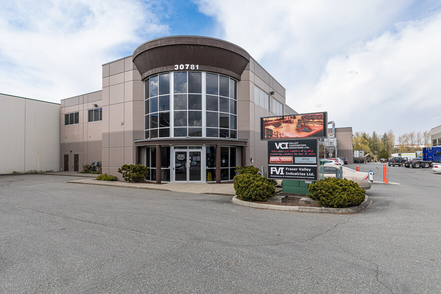 Primary Photo Of 30781 Simpson Rd, Abbotsford Warehouse For Lease