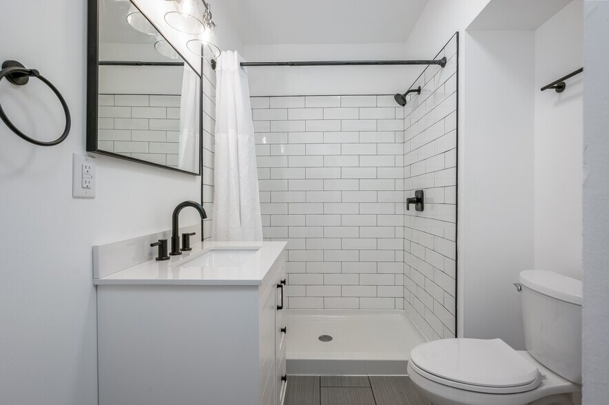 More Photos Of 264 Walnut St, Phoenixville Apartments For Sale