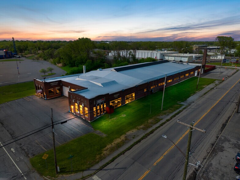 Primary Photo Of 701 Hiawatha Blvd E, Syracuse Warehouse For Lease