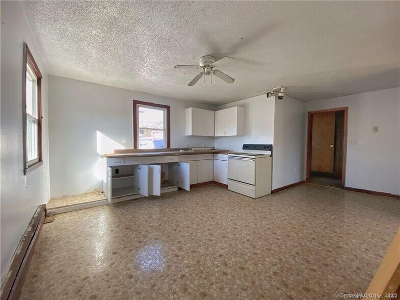 More Photos Of 57 Main St, Winsted Storefront Retail Residential For Sale