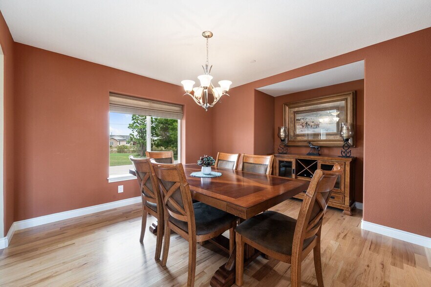 More Photos Of 13299 E County Line Rd, Longmont Flex For Sale