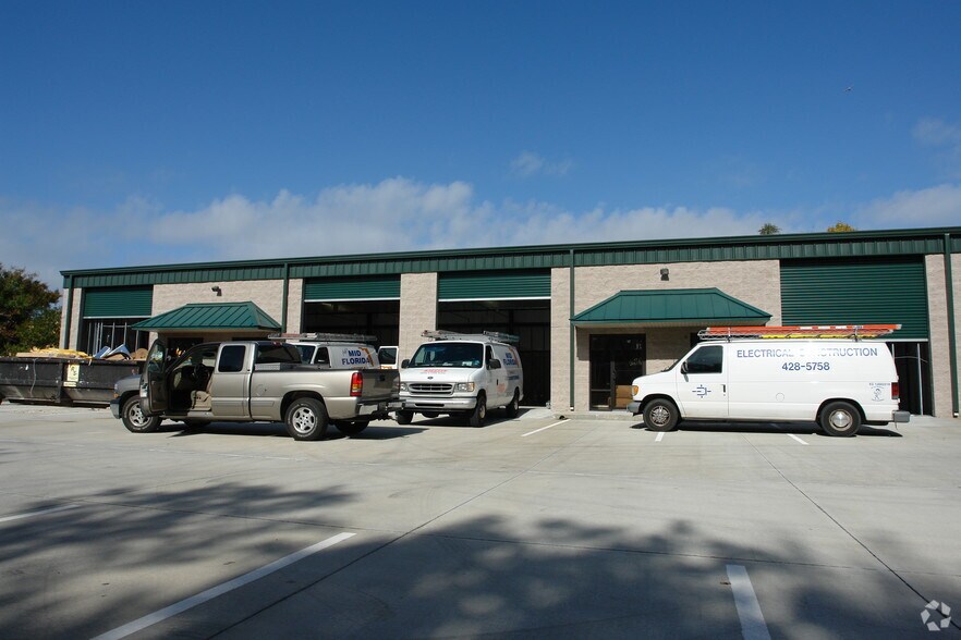 More Photos Of 947 Beville Rd, South Daytona Warehouse For Sale