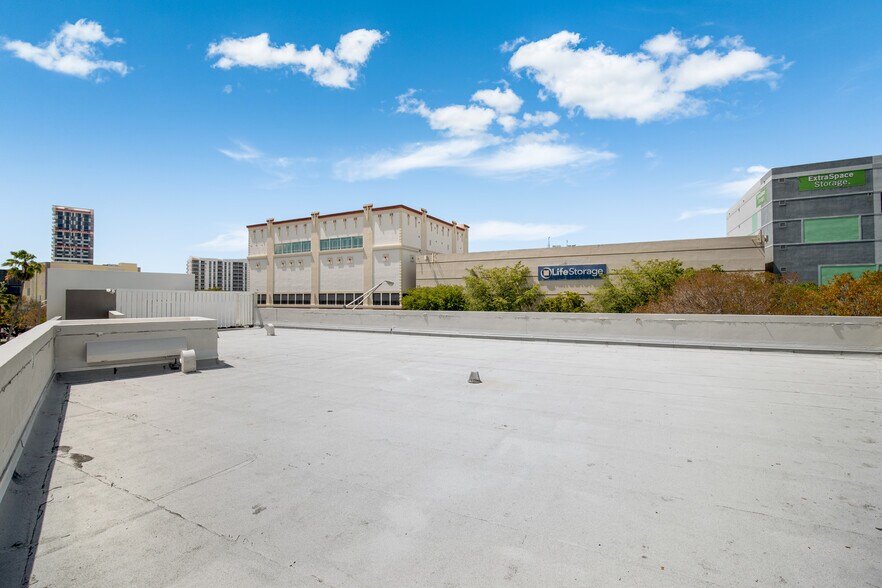 More Photos Of 2424 S Dixie Hwy, Coconut Grove Loft Creative Space For Sale