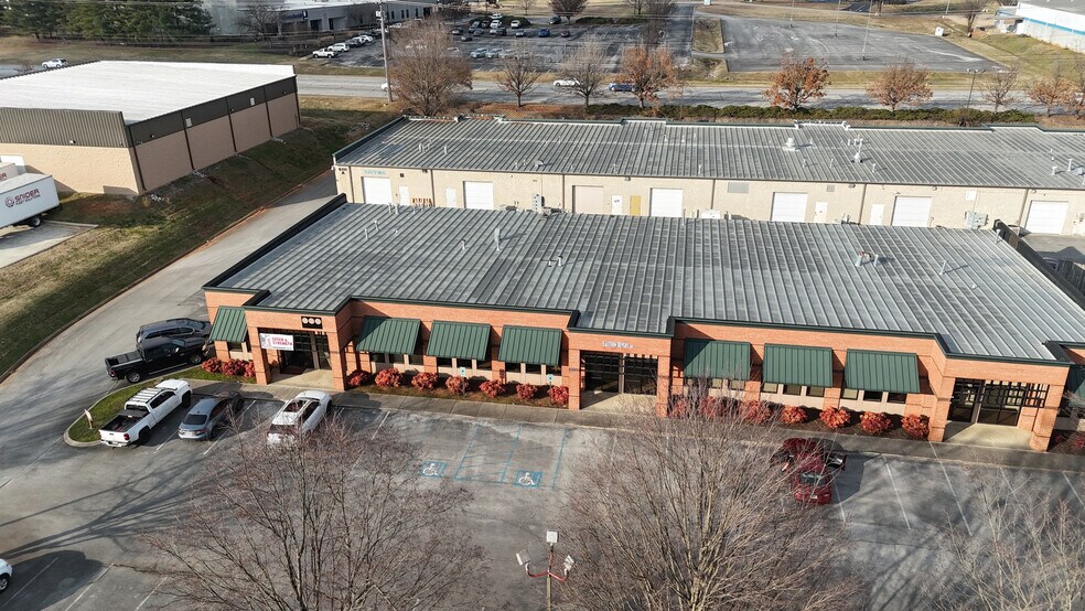 More Photos Of 6111 Heritage Park Dr, Chattanooga Office For Lease