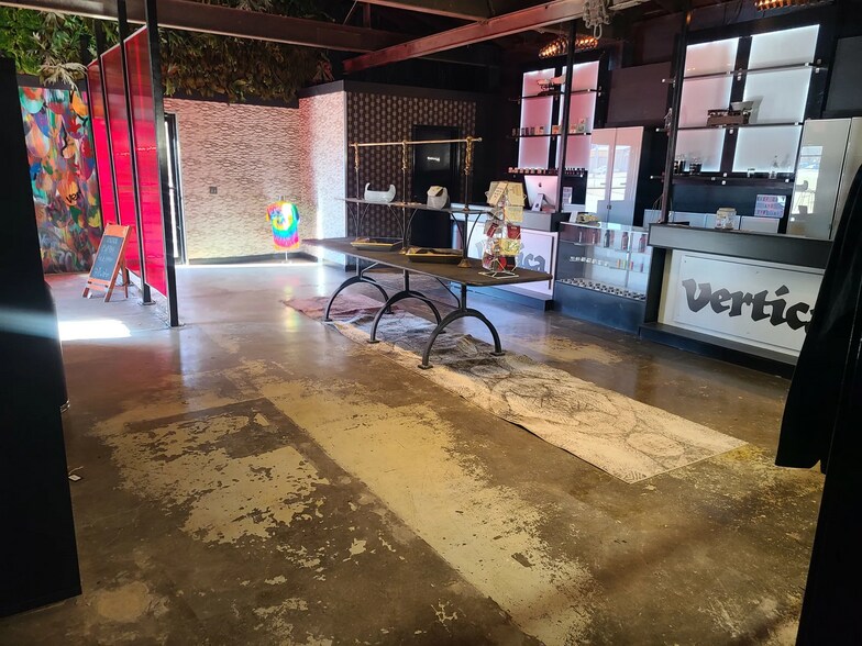 More Photos Of 801 S Perkins Rd, Stillwater Storefront For Sale