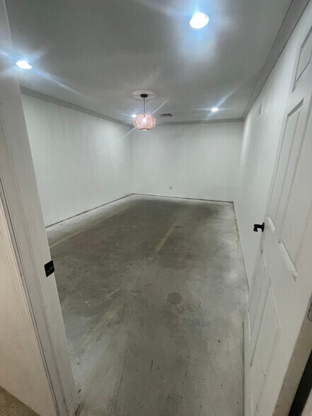 More Photos Of 13555 Old Spanish Trl, Boutte Warehouse For Sale