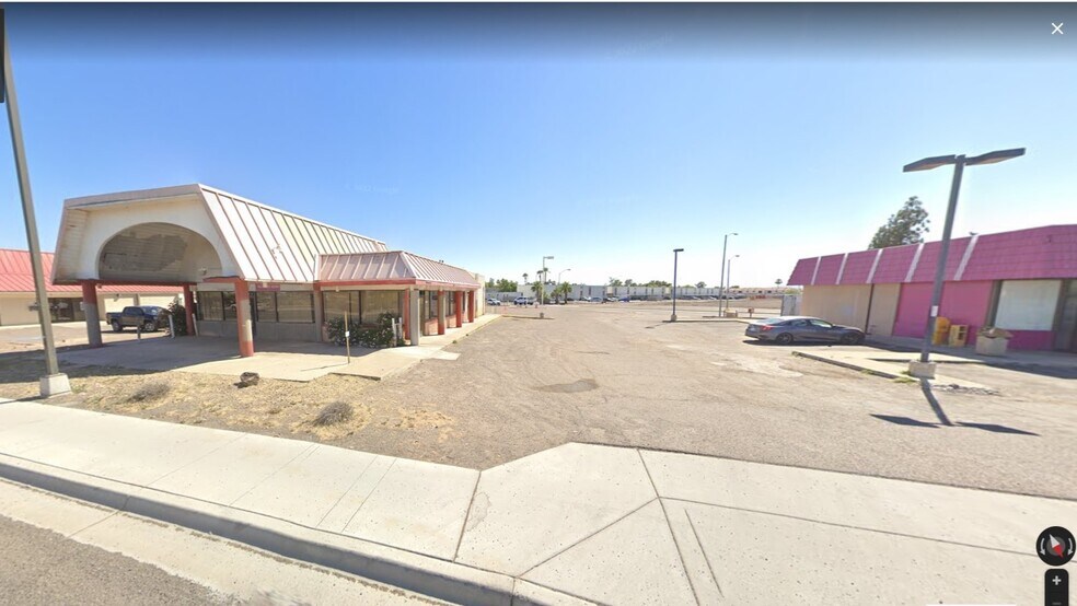 Primary Photo Of , Peoria General Retail For Sale