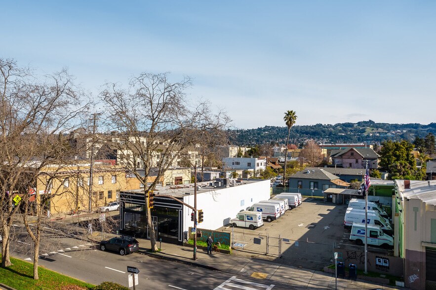 More Photos Of 2101 San Pablo Ave, Berkeley Restaurant For Sale