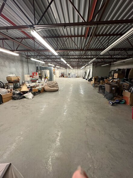 More Photos Of 8819 E 350 Hwy, Raytown Auto Dealership For Sale