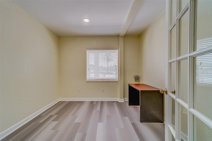 More Photos Of 1275 Cleveland St, Clearwater Medical For Lease