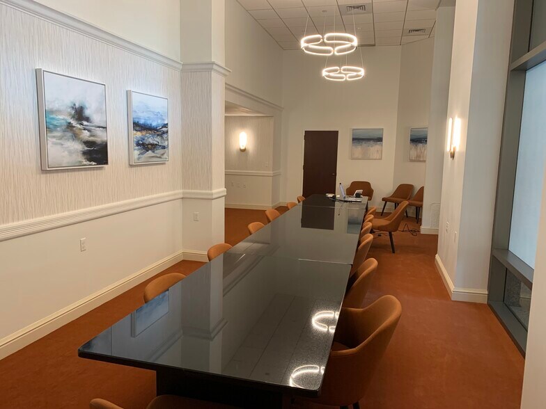 More Photos Of 555 Long Wharf Dr, New Haven Office For Lease