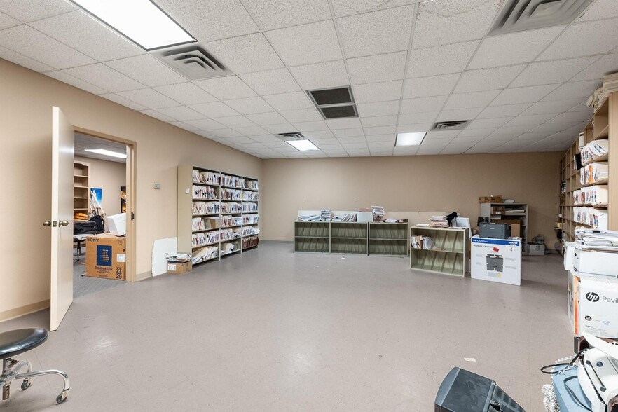 More Photos Of 110 E Savannah Ave, McAllen Medical For Sale
