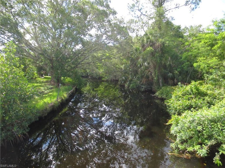 More Photos Of 1356 Lavin Ln, North Fort Myers Land For Sale