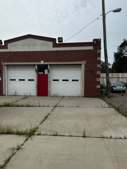 More Photos Of 14150 E 8 Mile Rd, Detroit Auto Repair For Sale