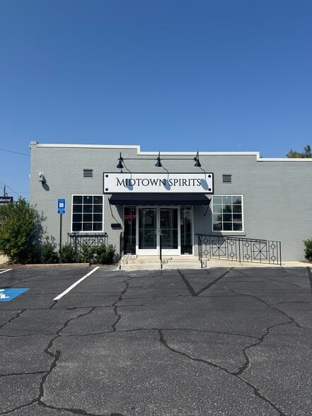 More Photos Of 1947 Wynnton Rd, Columbus Freestanding For Sale